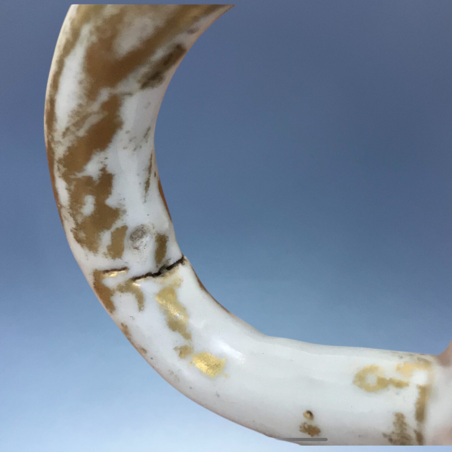 Chinese Porcelain 'Mandarin' Teapot with ‘Make-Do’ Repair. - Image 4