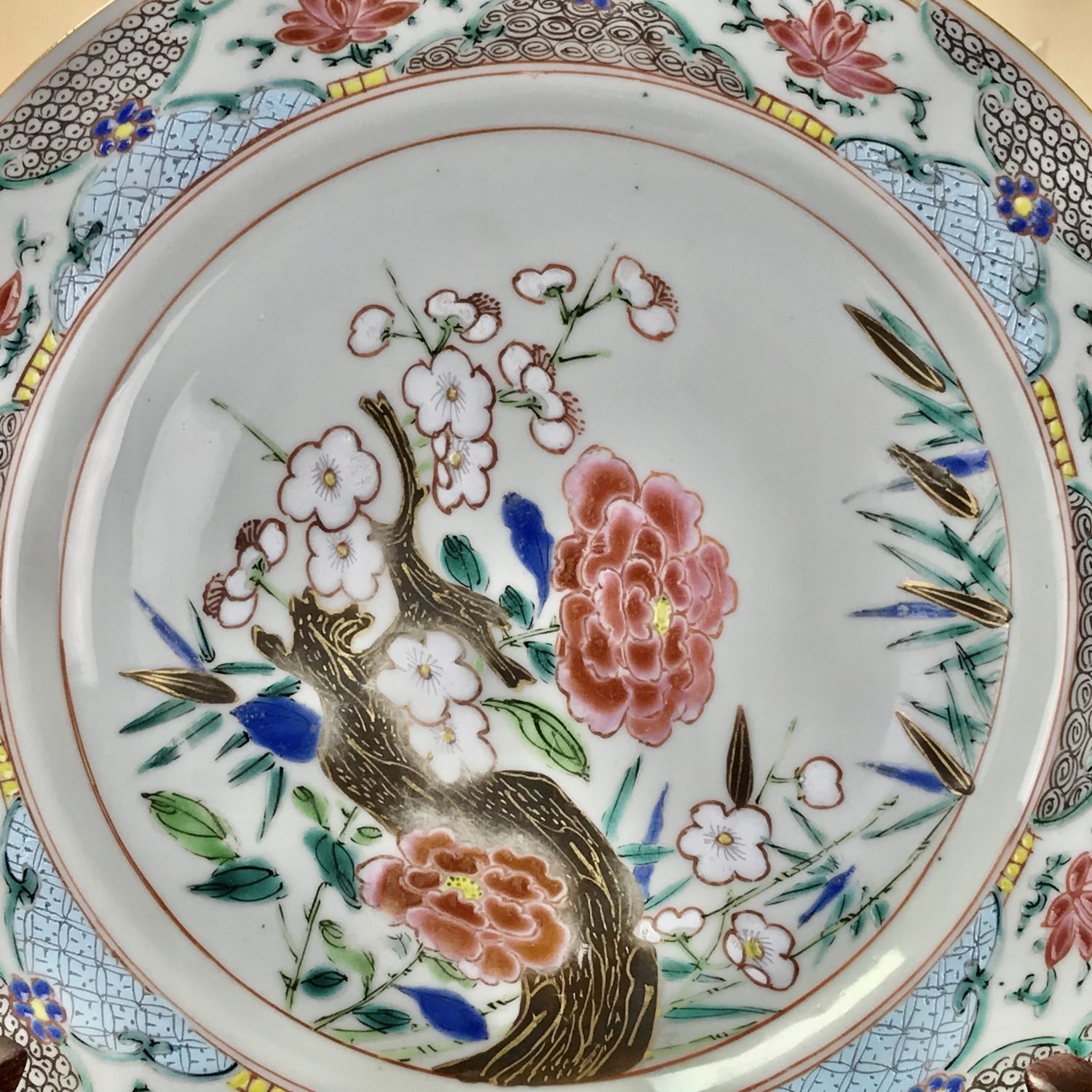 C18th Chinese Export Porcelain ‘Famille Rose’ Plate.