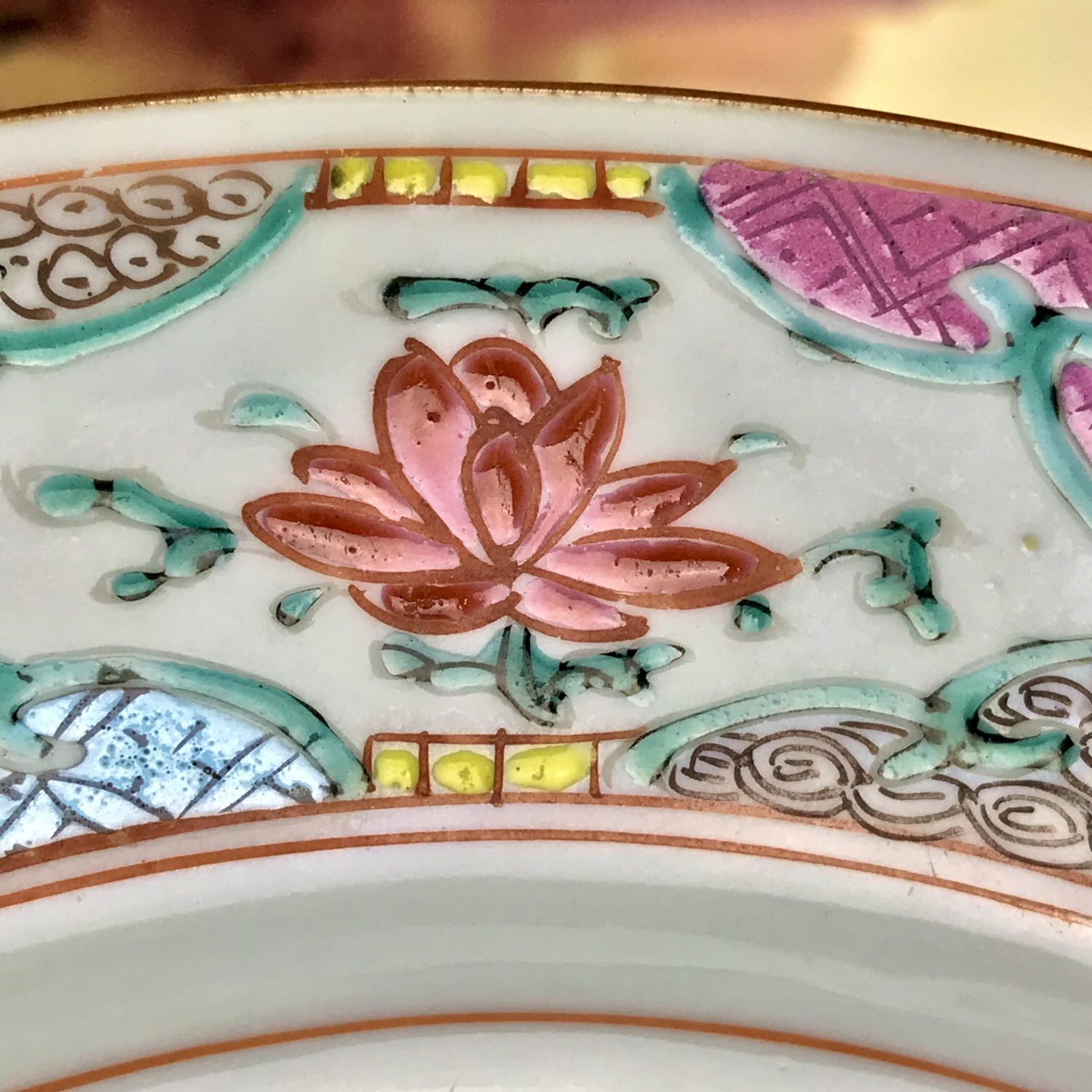 C18th Chinese Export Porcelain ‘Famille Rose’ Plate.