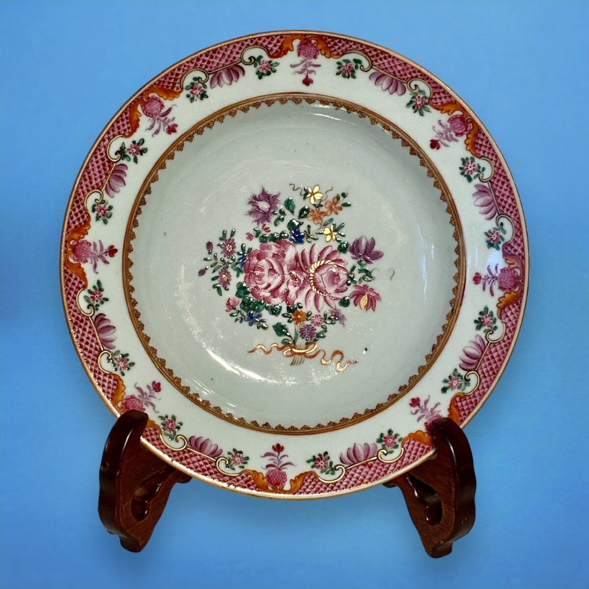 C18th Chinese Export Porcelain Soup Plate.