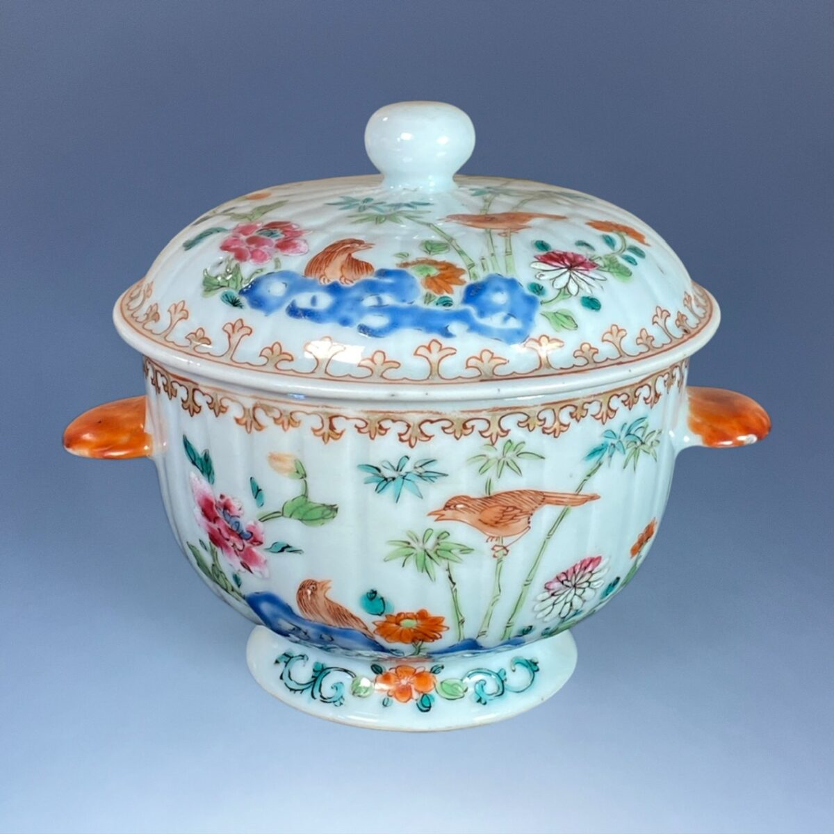 C18th Chinese Export Porcelain Bowl & Cover.