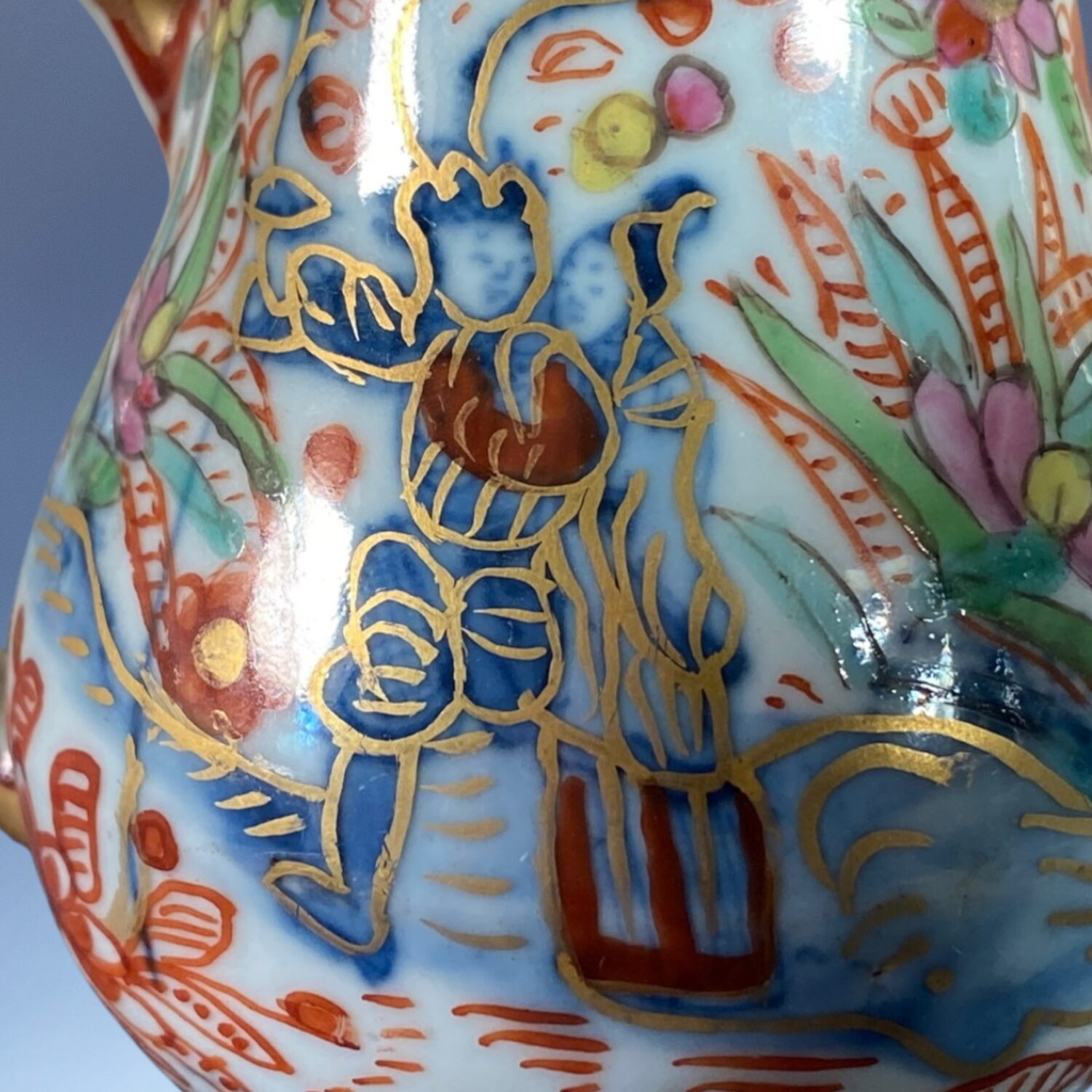 C18th Chinese Export Small Wine Pot With Clobbered Decoration. - Image 5
