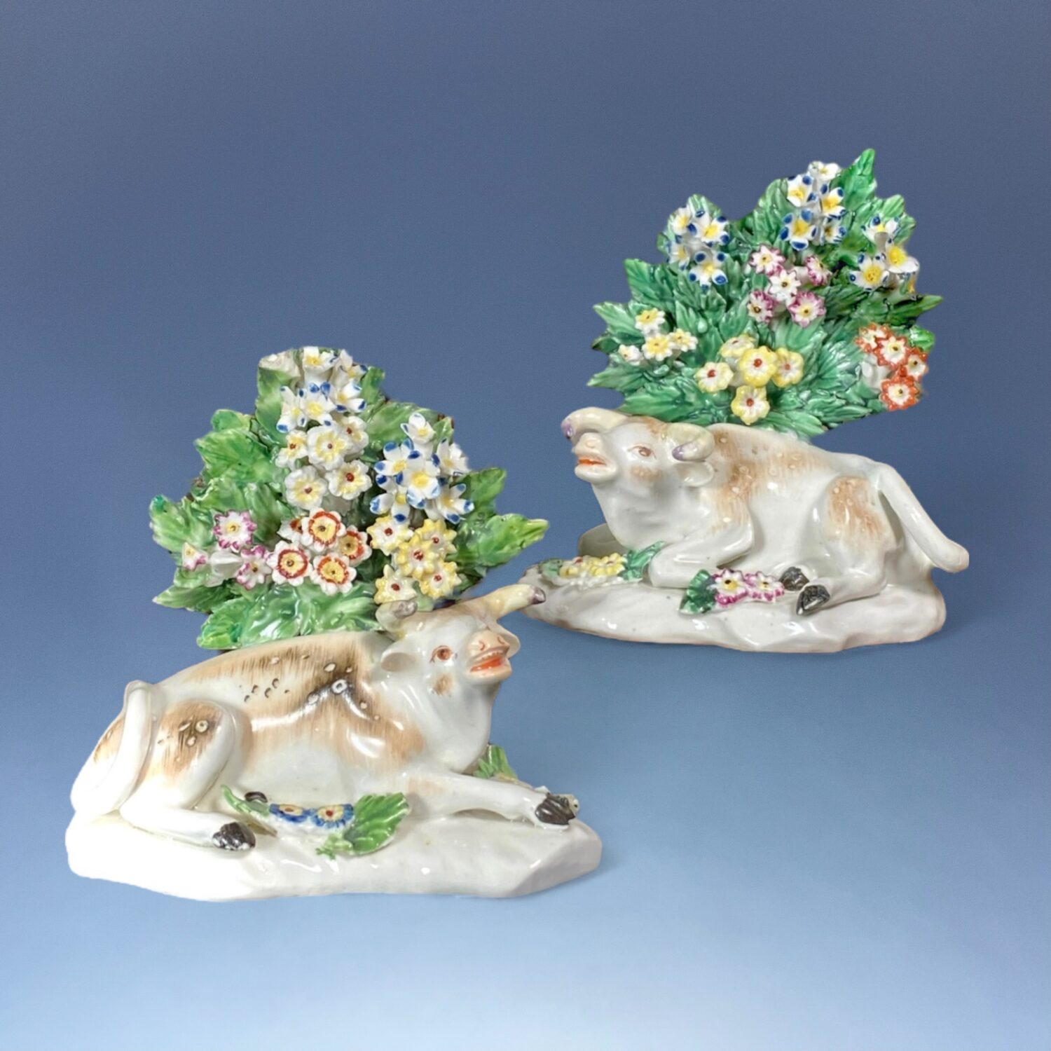 Pair of C18th Derby Porcelain Cows With Bocage