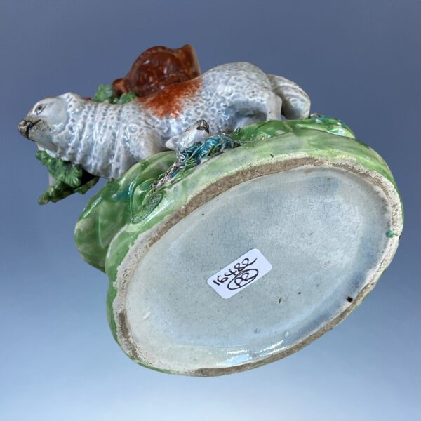 (Clearance) - Staffordshire Ewe & Lamb Spill Holder by Walton. (af) - Image 7