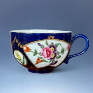 1st Period Worcester Tea Cup