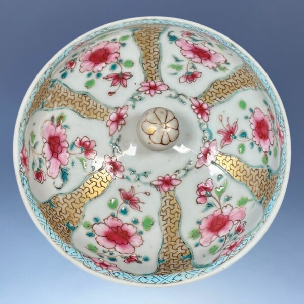 C18th Chinese Export Porcelain- Famille Rose Sucrier & Cover - Image 4