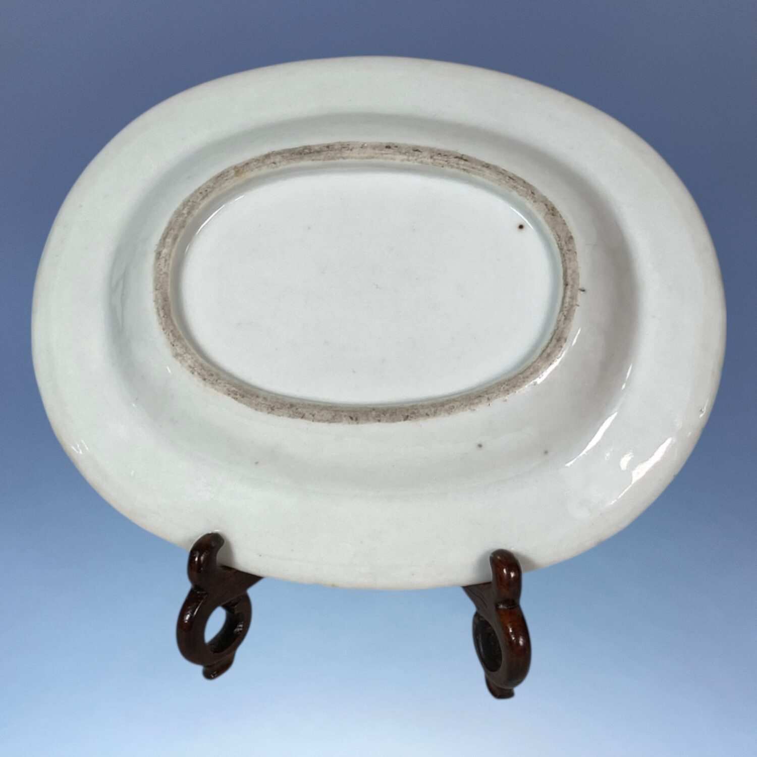 C18th Chinese Export Porcelain Butter Dish & Stand - Image 8