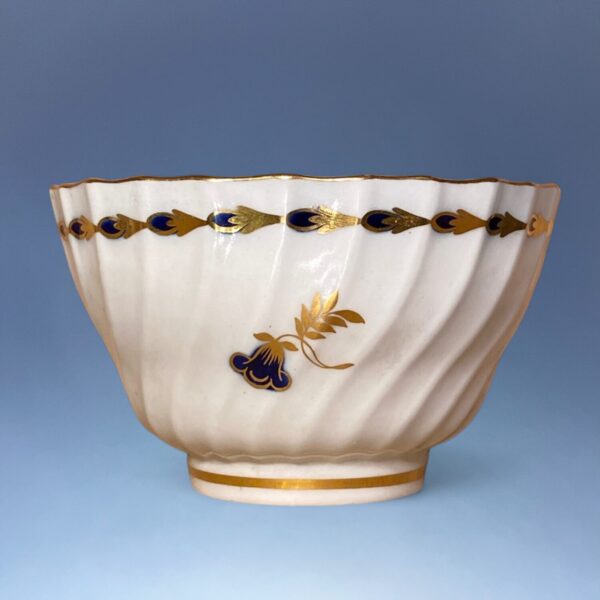 Late C18th Worcester Porcelain Tea Bowl. - Image 5