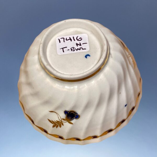 Late C18th Worcester Porcelain Tea Bowl. - Image 4