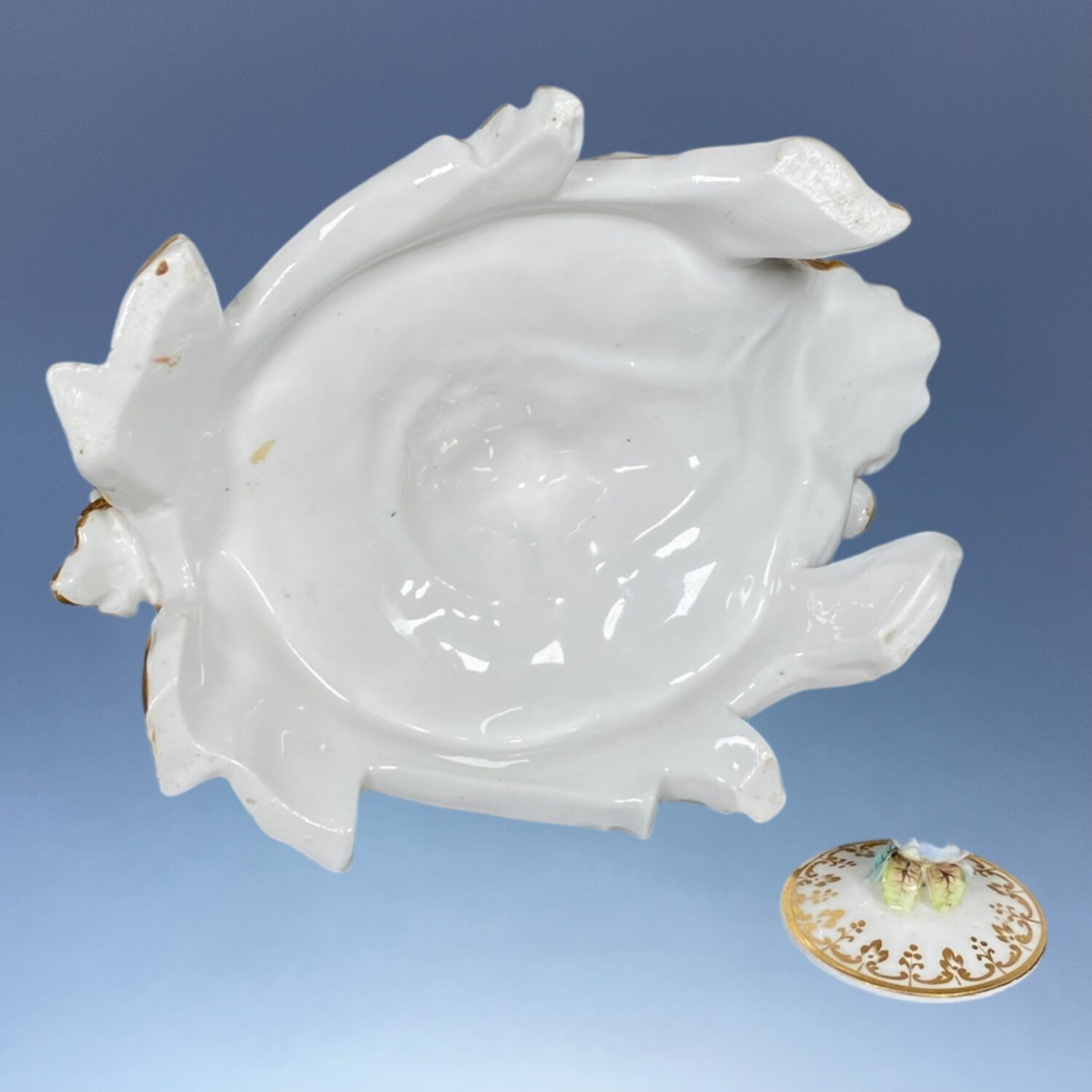 C19th English Porcelain Flower Encrusted Inkstand - Image 7