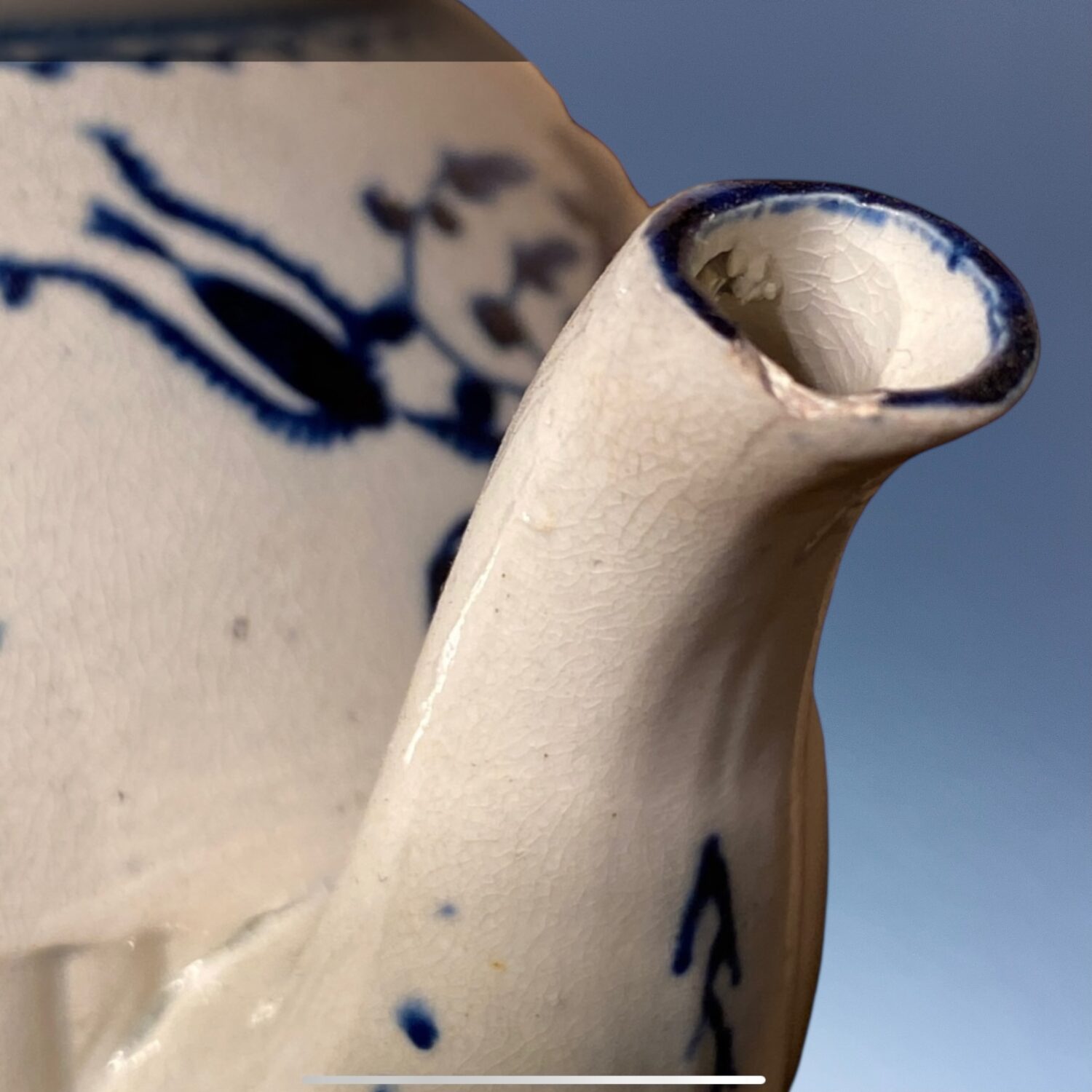 C18th English Pearlware Teapot & cover, c1790 - Image 6