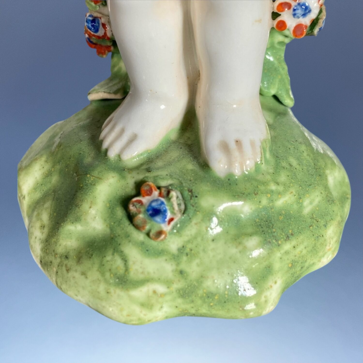 Early C19th Derby Porcelain Small Figure of a Putto - Image 4