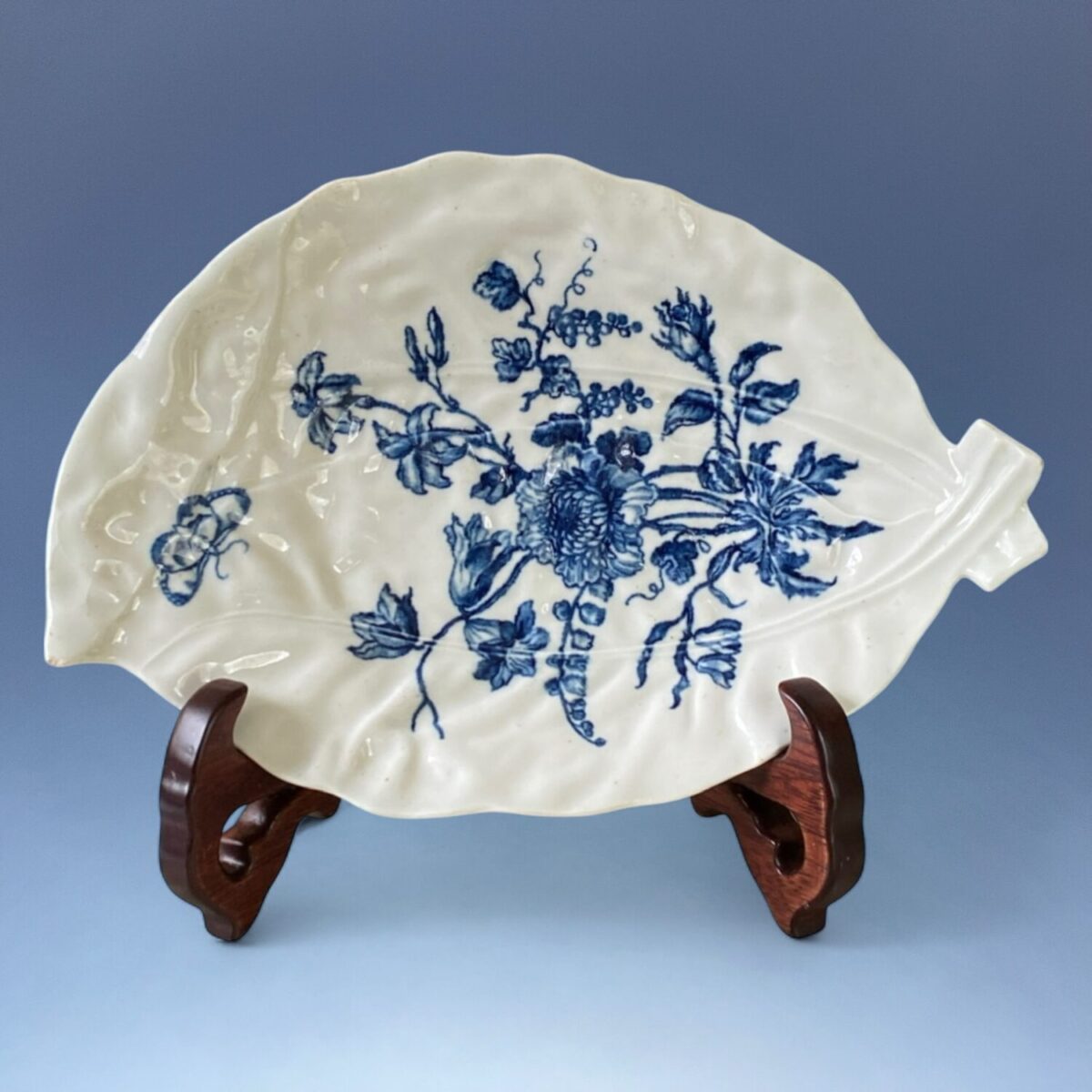 C18th Worcester Porcelain ’Cabbage Leaf’ Dish