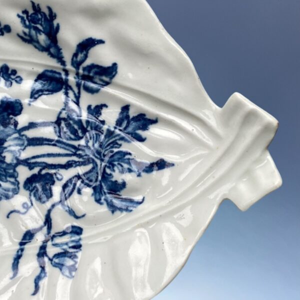 C18th Worcester Porcelain ’Cabbage Leaf’ Dish - Image 6