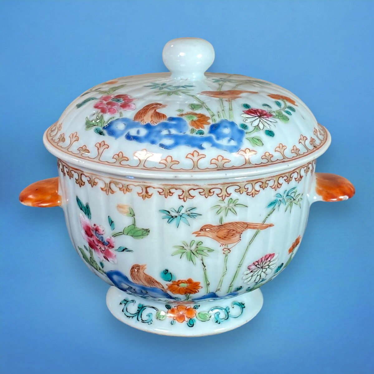 C18th Chinese Export Porcelain Bowl & Cover.
