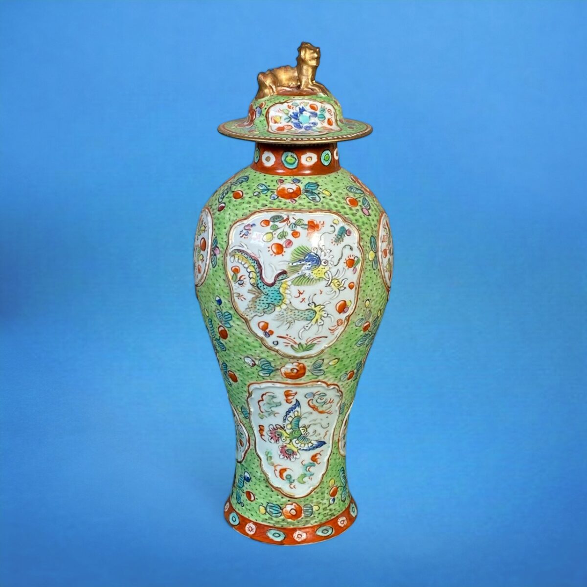 Chinese Export ‘Clobbered’ Vase (b)