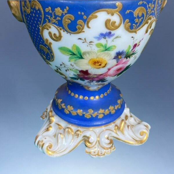 Pair of C19th Palais-Royal Porcelain Vases - Image 8