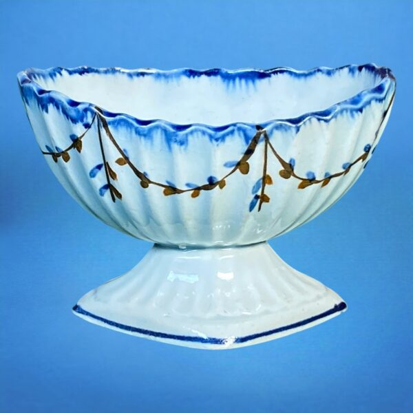 Late C18th English Pearlware Fluted Table Salt. - Image 5