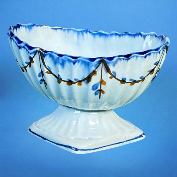 Late C18th English Pearlware Fluted Table Salt. - Image 2