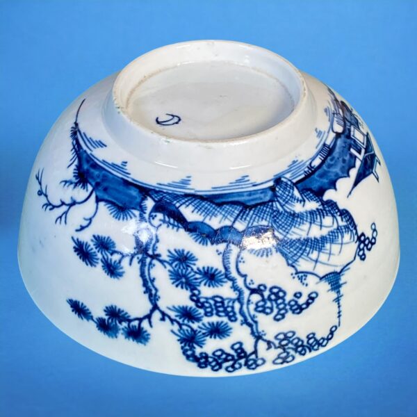 C18th Worcester Porcelain Small Bowl - Blue & White. - Image 3