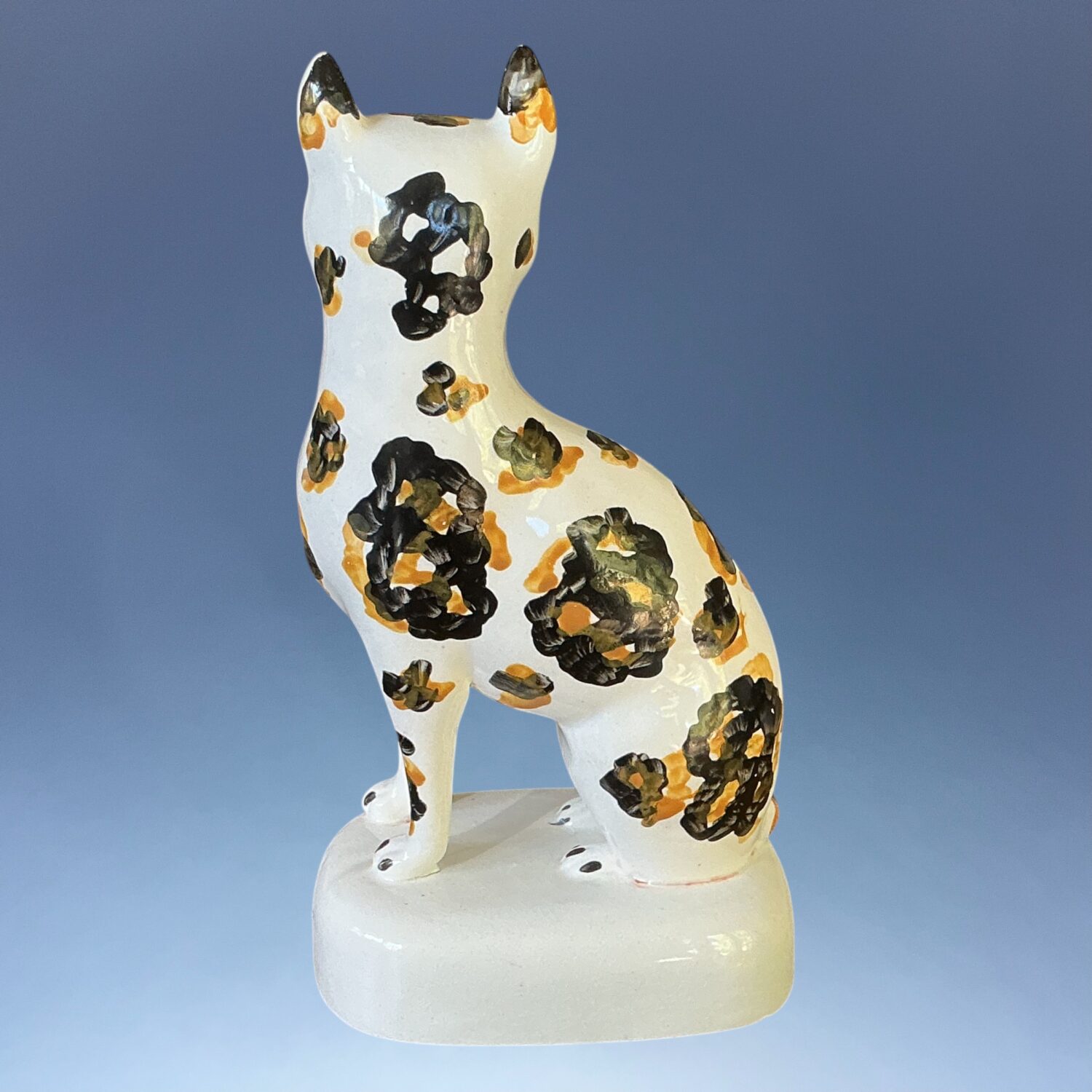 Victorian Staffordshire Large Model of a Cat. - Image 4