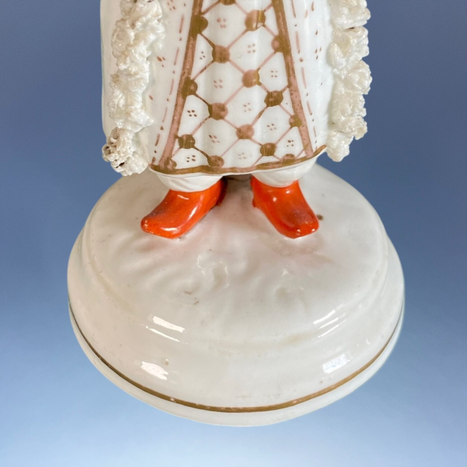 C19th Staffordshire Porcelain Theatrical Figure in Turkish Costume. - Image 3