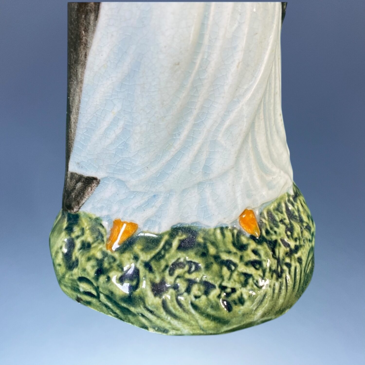 C18th Staffordshire Pottery Figure of a Woman Holding a Fan. - Image 5