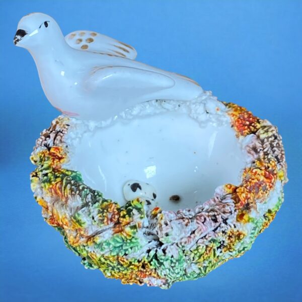 (Clearance) Staffordshire Miniature Bird & Nest. - Image 8