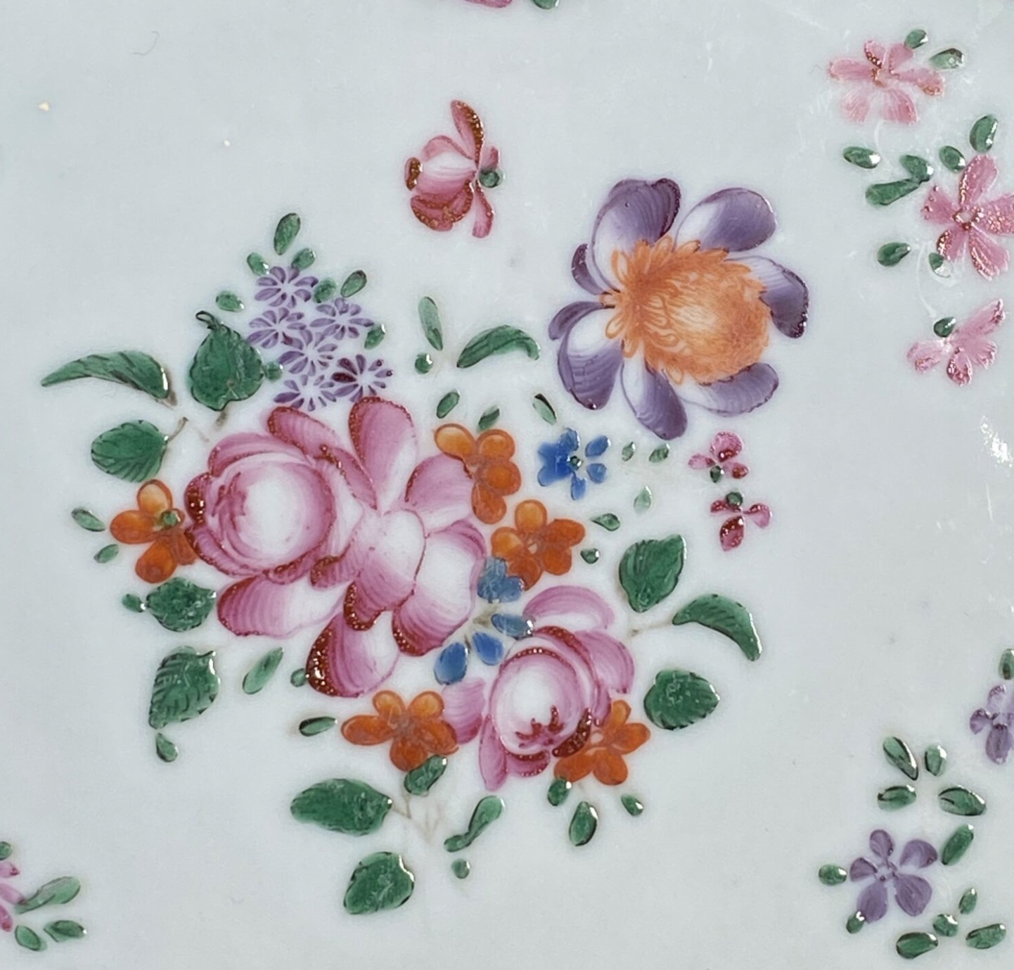 Qianlong - Chinese Export Porcelain Chestnut Basket & Stand. - Image 14