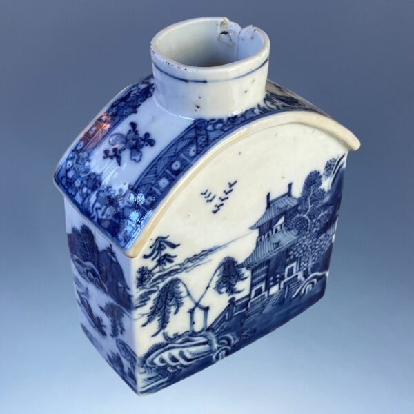 (Clearance) C18th Chinese Export Porcelain Tea Caddy - Image 3