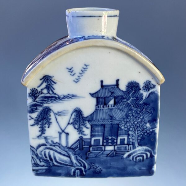 (Clearance) C18th Chinese Export Porcelain Tea Caddy - Image 4