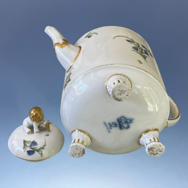 (Clearance) C18th Ludwigsburg Porcelain Teapot. - Image 12