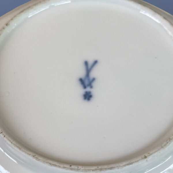 Meissen Porcelain Saucer - Marcolini Period. - Image 3