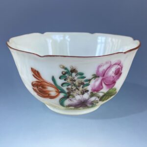 C18th Chinese Export - London Decorated Teabowl