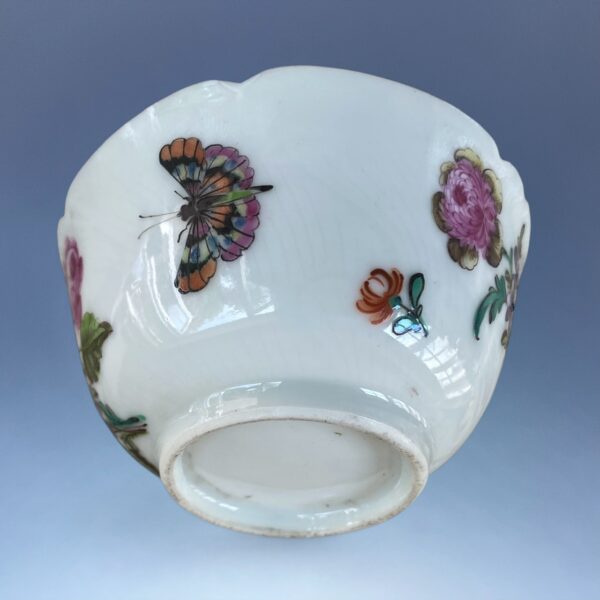 C18th Chinese Export - London Decorated Teabowl - Image 6