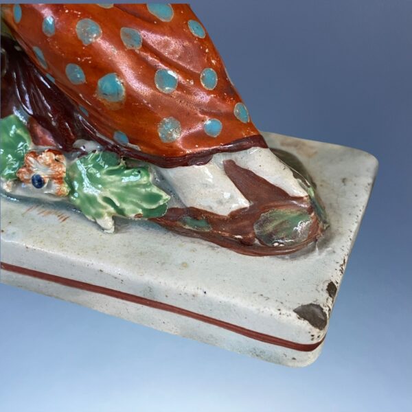 (Clearance) Staffordshire Pottery Small Figure - Girl With basket of Fruit - Image 3