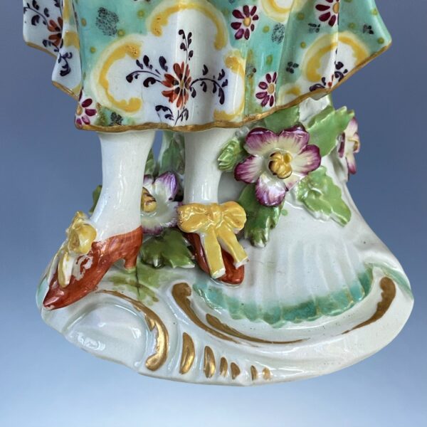 (Clearance) C18th Derby Porcelain Figure of a Flower Girl - Image 2