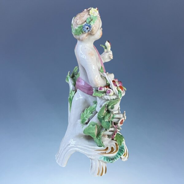 C18th BOW Porcelain - Small Figure of a Putto With Basket of Fruit. - Image 5