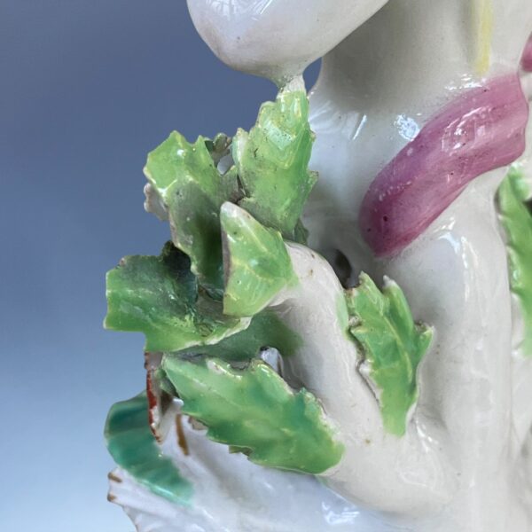 C18th BOW Porcelain - Small Figure of a Putto With Basket of Fruit. - Image 7