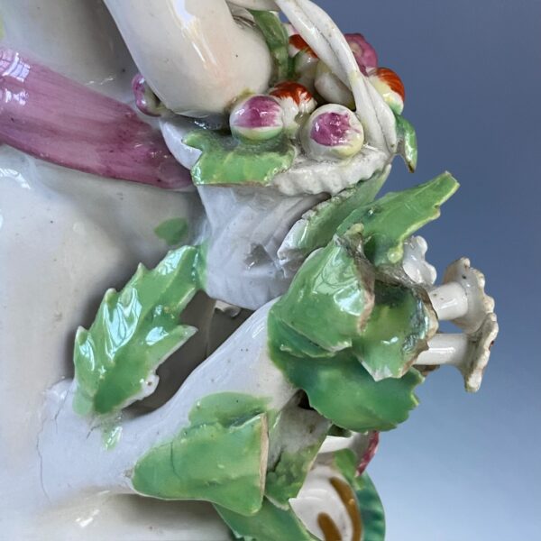 C18th BOW Porcelain - Small Figure of a Putto With Basket of Fruit. - Image 9