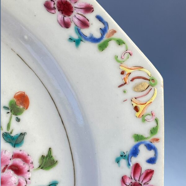 Chinese Export ‘Famille Rose’ Octagonal Plate - Peacock Pattern (a) - Image 5