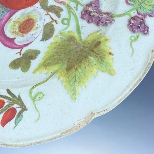 C18th BOW Porcelain Pate - Fruiting Vines & Cut Fruit - Image 9