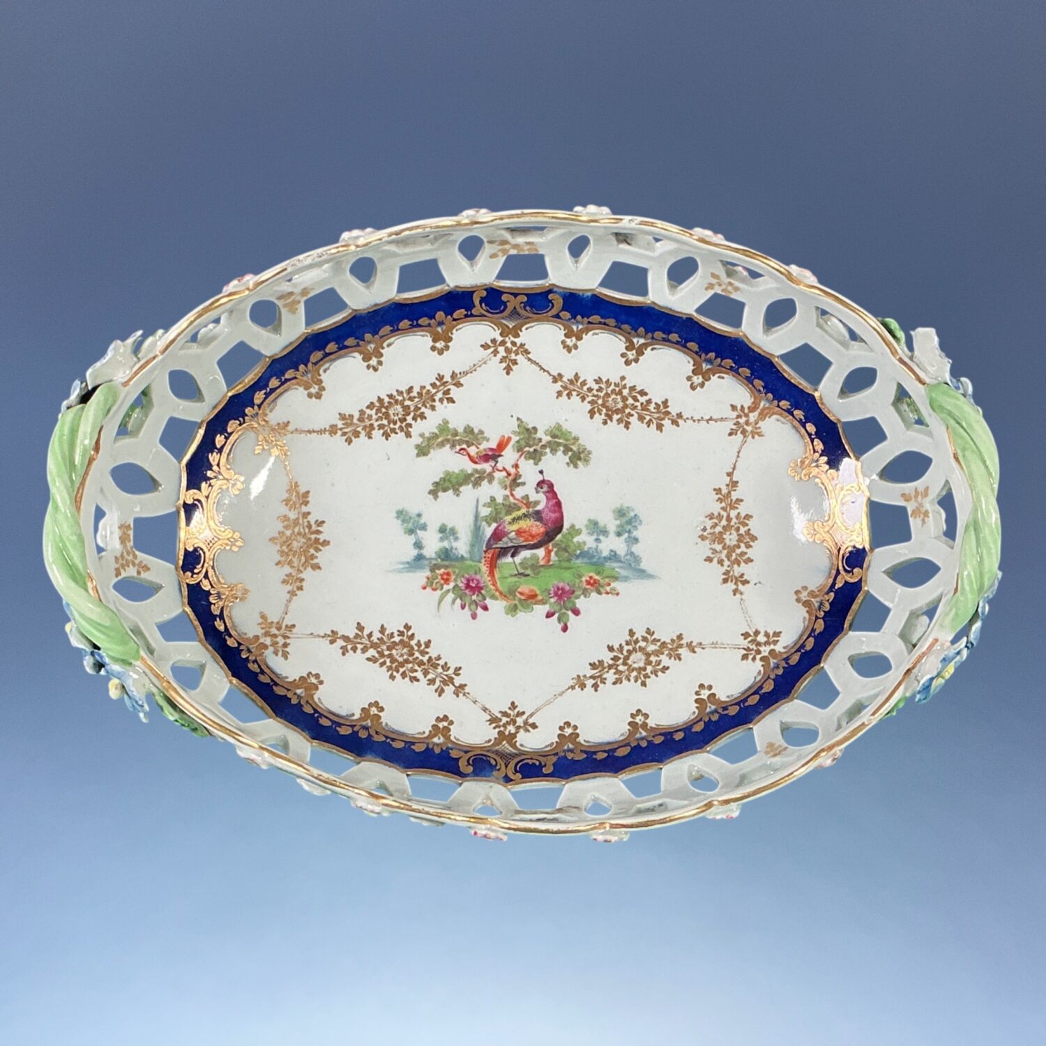 C18th Worcester Porcelain Oval basket - Image 2