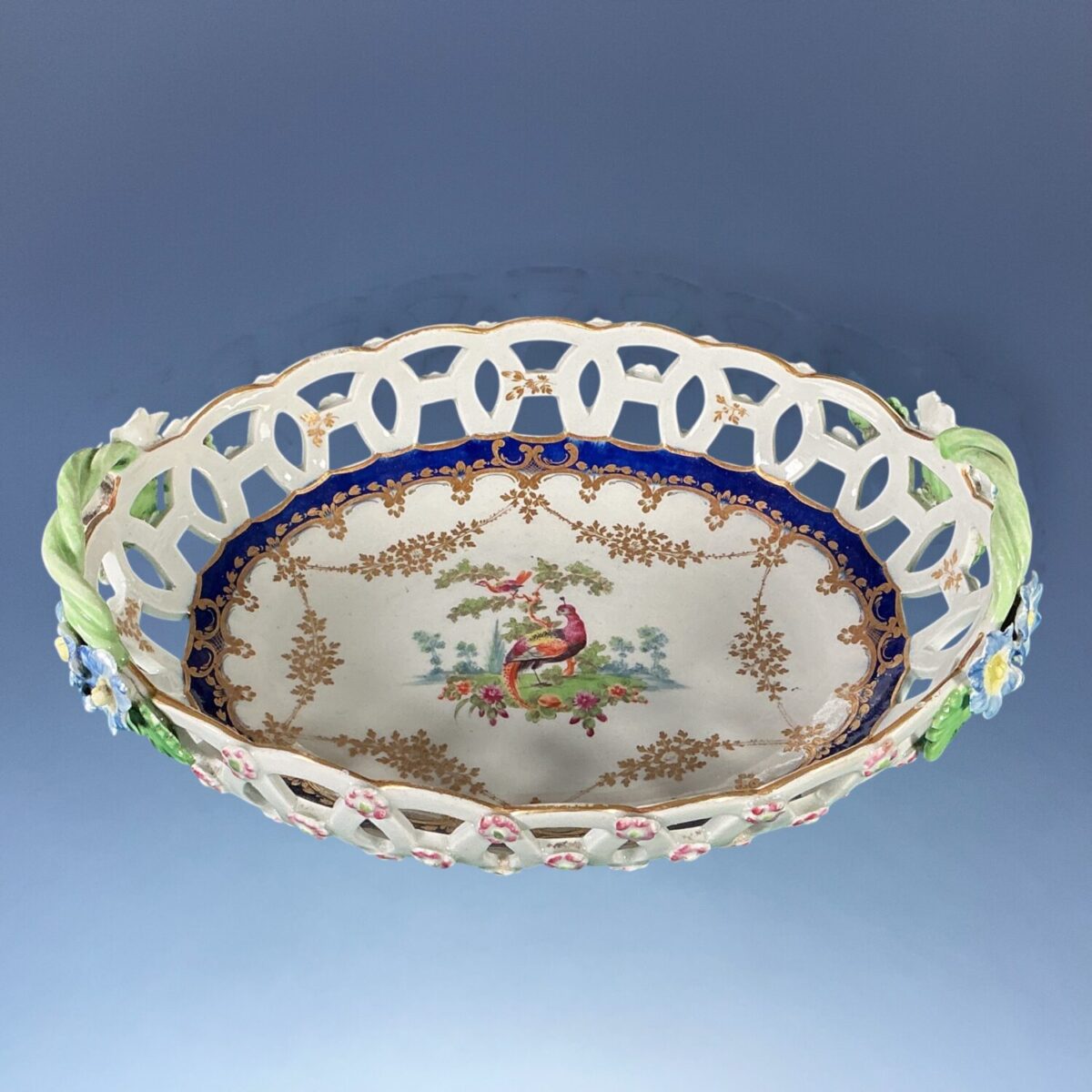 C18th Worcester Porcelain Oval basket