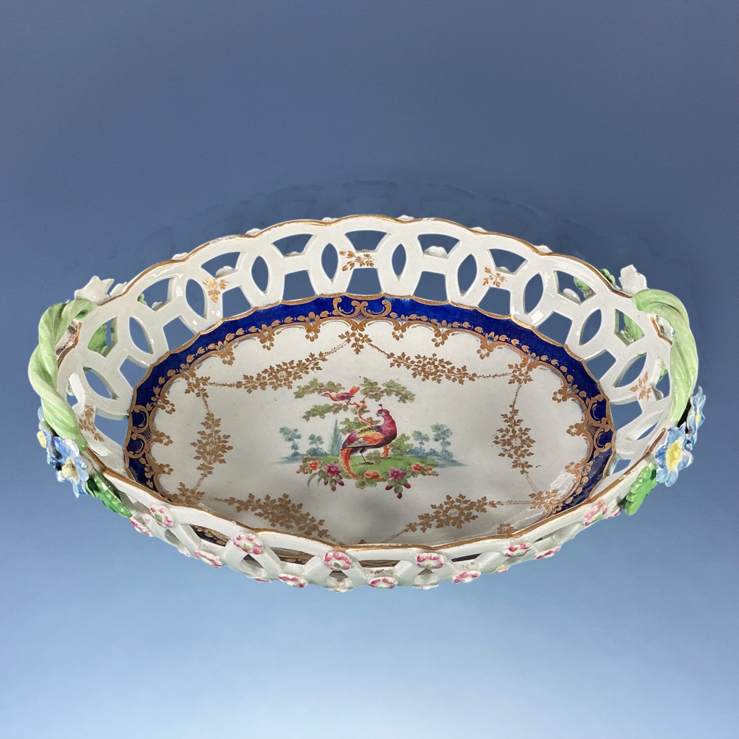 C18th Worcester Porcelain Oval basket