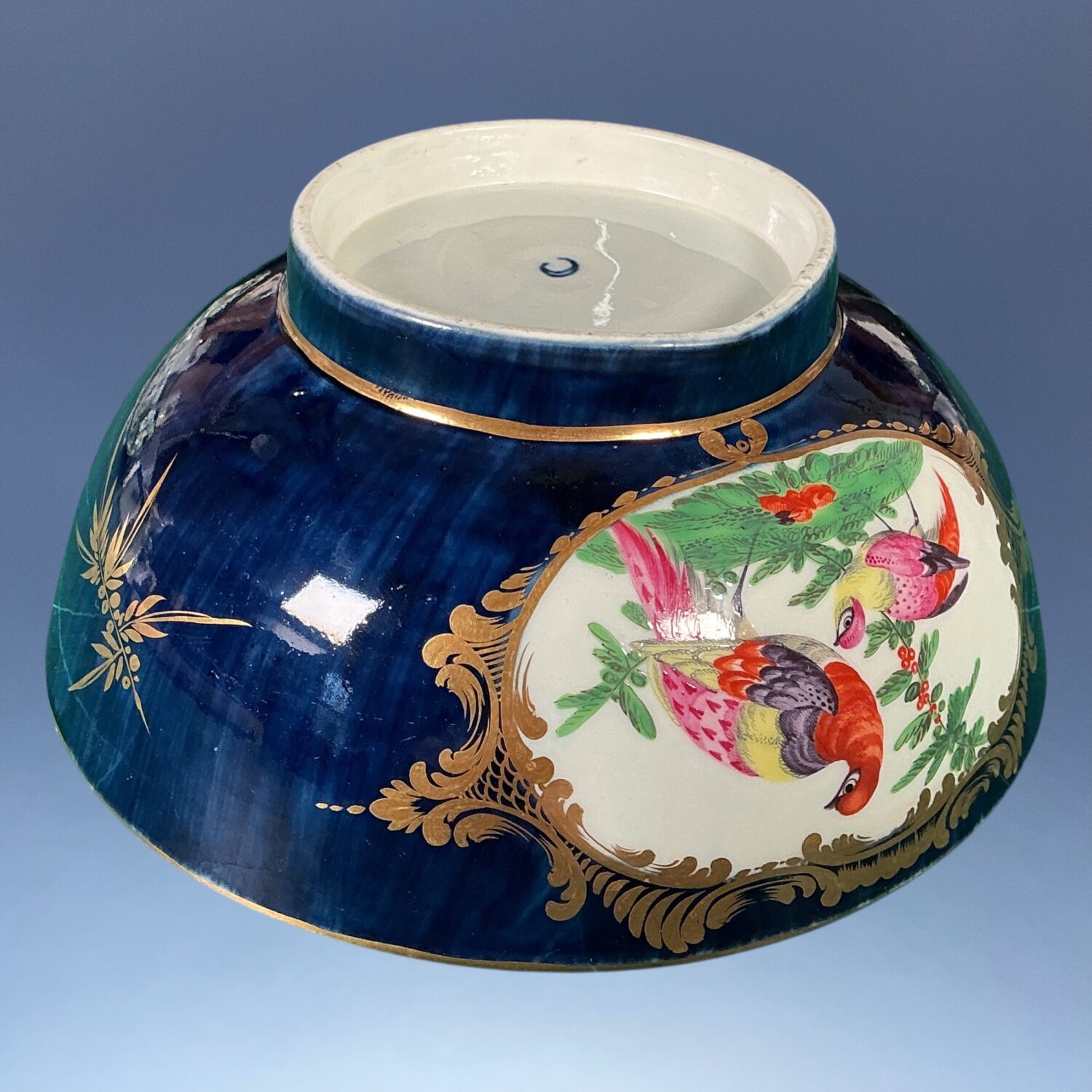C18th Worcester Porcelain Bowl. - Image 2