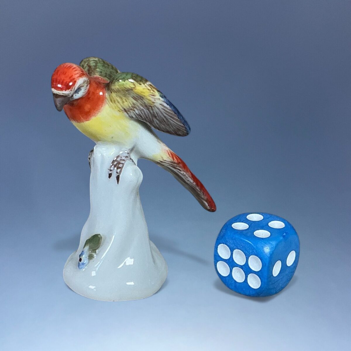Meissen Porcelain Miniature – Parrot (blfwr)