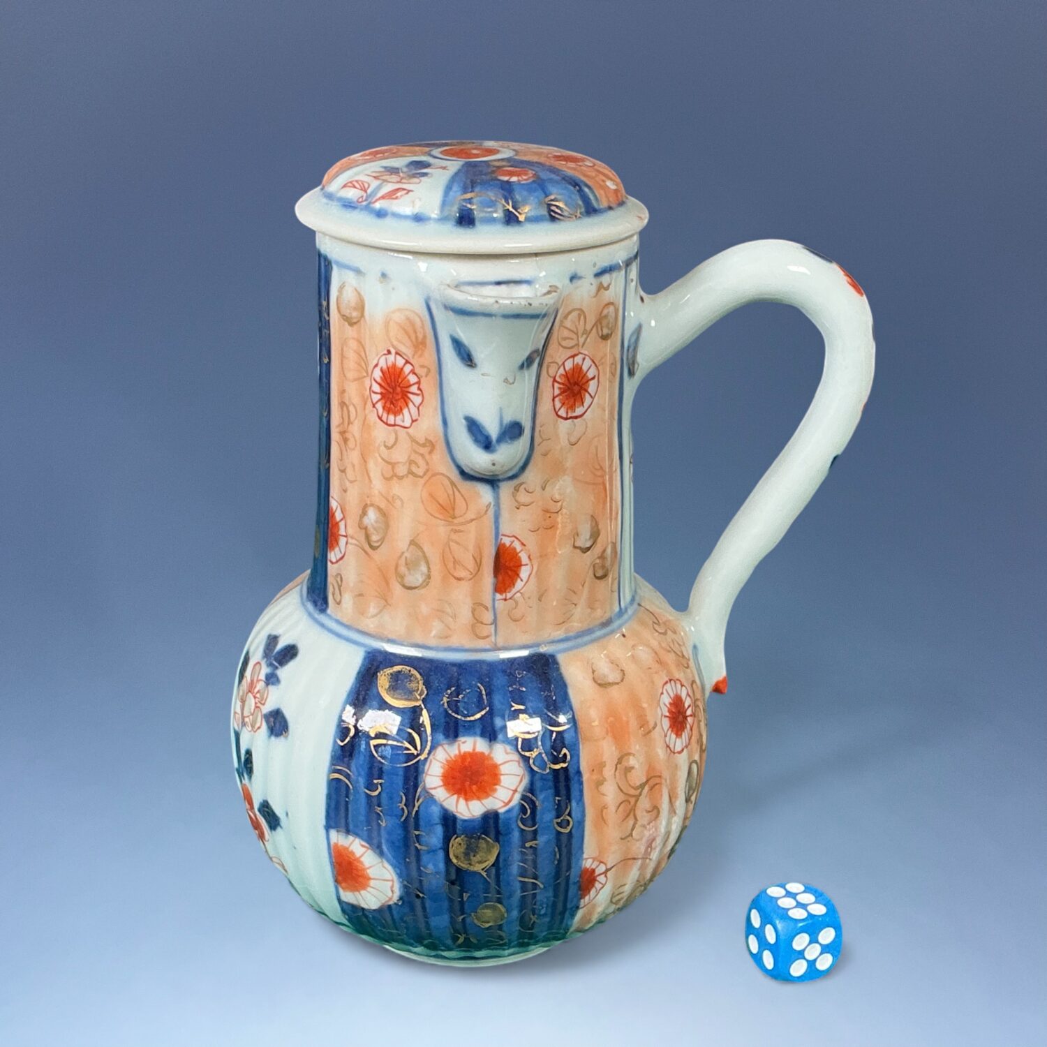 C18th Chinese Export 'Imari' Chocolate Pot & Cover.