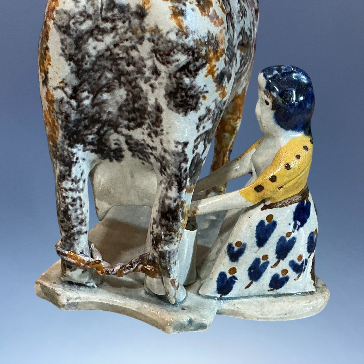 Early Staffordshire ‘Pratt Ware’ Cow Creamer with Milkmaid. - Image 3