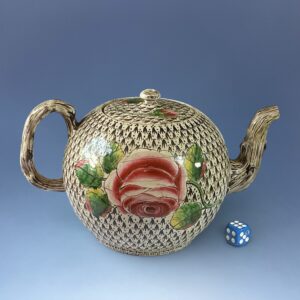 C18th English Saltglaze Teapot - Ermine Ground (r)